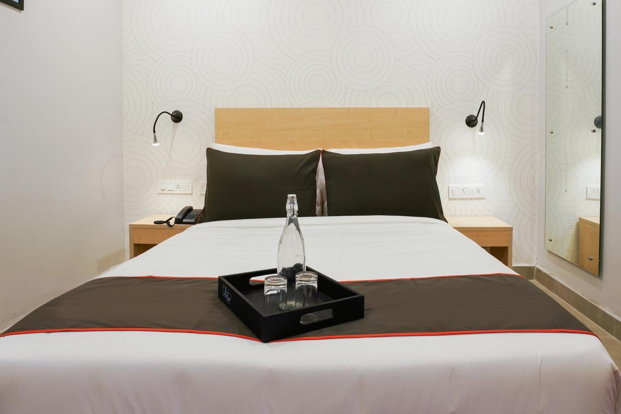 Fabhotel The Cinco Primera - Nr Kbr Park, Banjara Hills Hyderabad Exterior photo