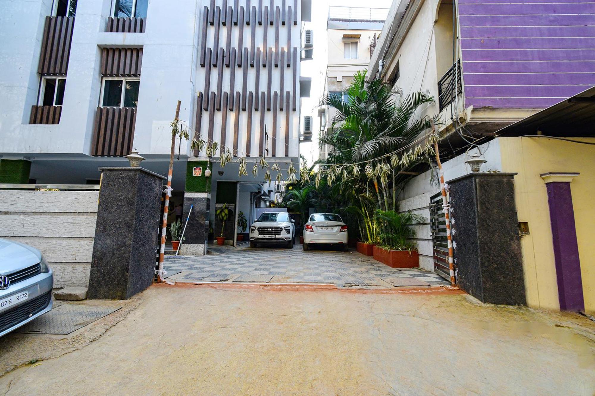 Fabhotel The Cinco Primera - Nr Kbr Park, Banjara Hills Hyderabad Exterior photo